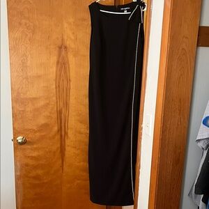 Karl Lagerfeld Black Maxi Skirt with White Accent